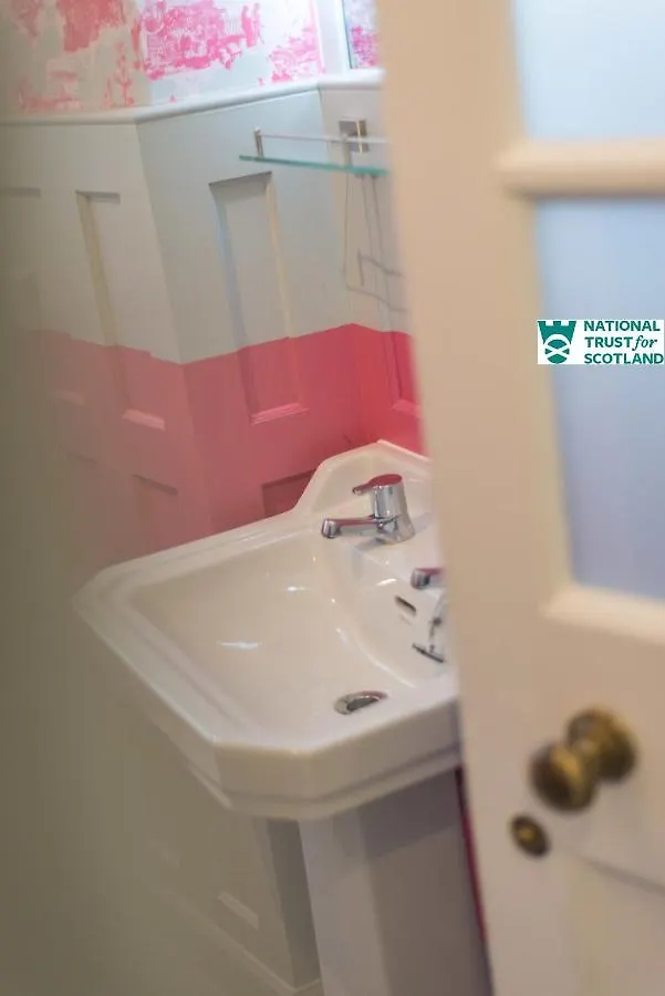 Johnstone Apartment By The National Trust Scotland Edinburgh United Kingdom